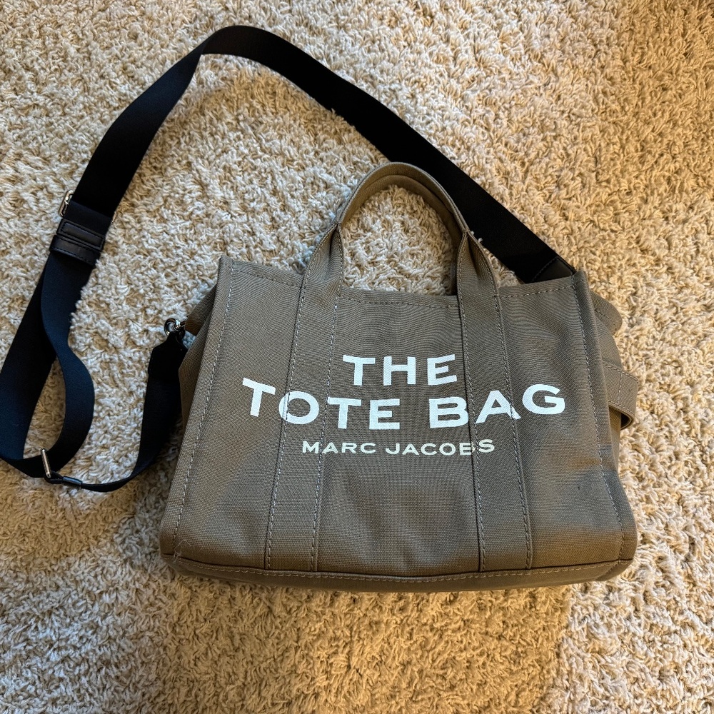 Marc Jacobs The Canvas Medium Tote Bag